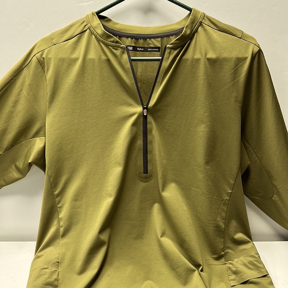 🎊💥🎉HP🎊💥🎉 REI new long sleeve shirt